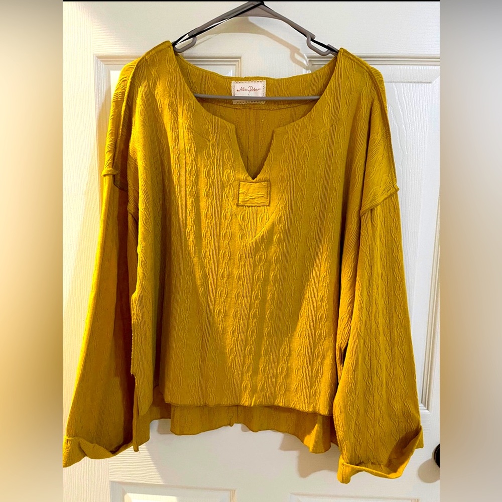 Allie Rose Boutique Top